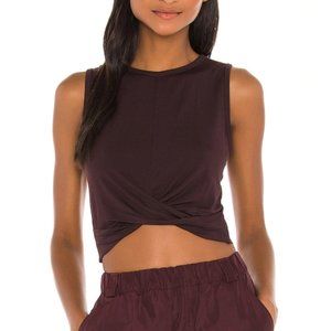 Alo Twist Front Cover Tank Oxblood